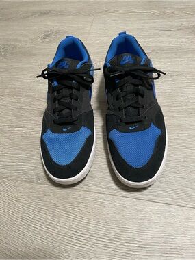 Men’s Low-Top Skate Shoes — Black & Royal Blue